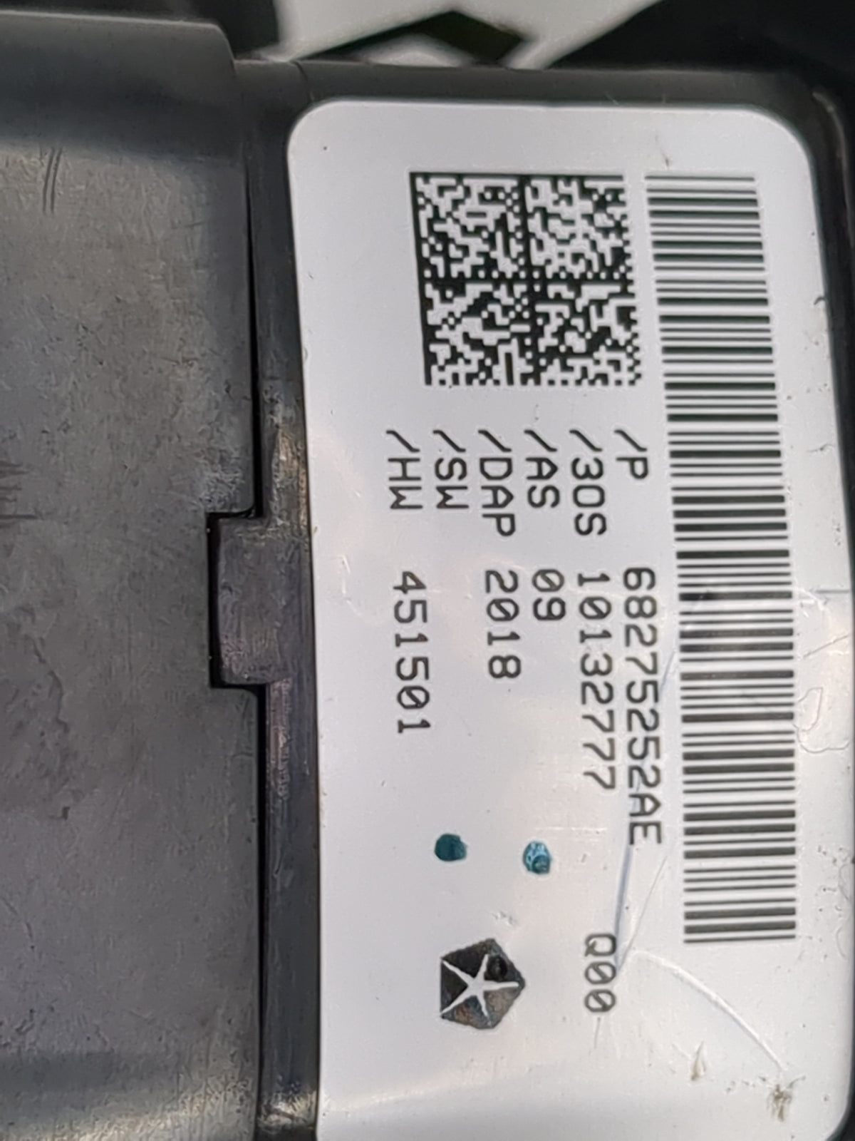 2017-2022 Jeep Cherokee Master Power Window Switch Replacement Driver Side Left P/N:68275252AE 10132777 Fits OEM Used Auto P