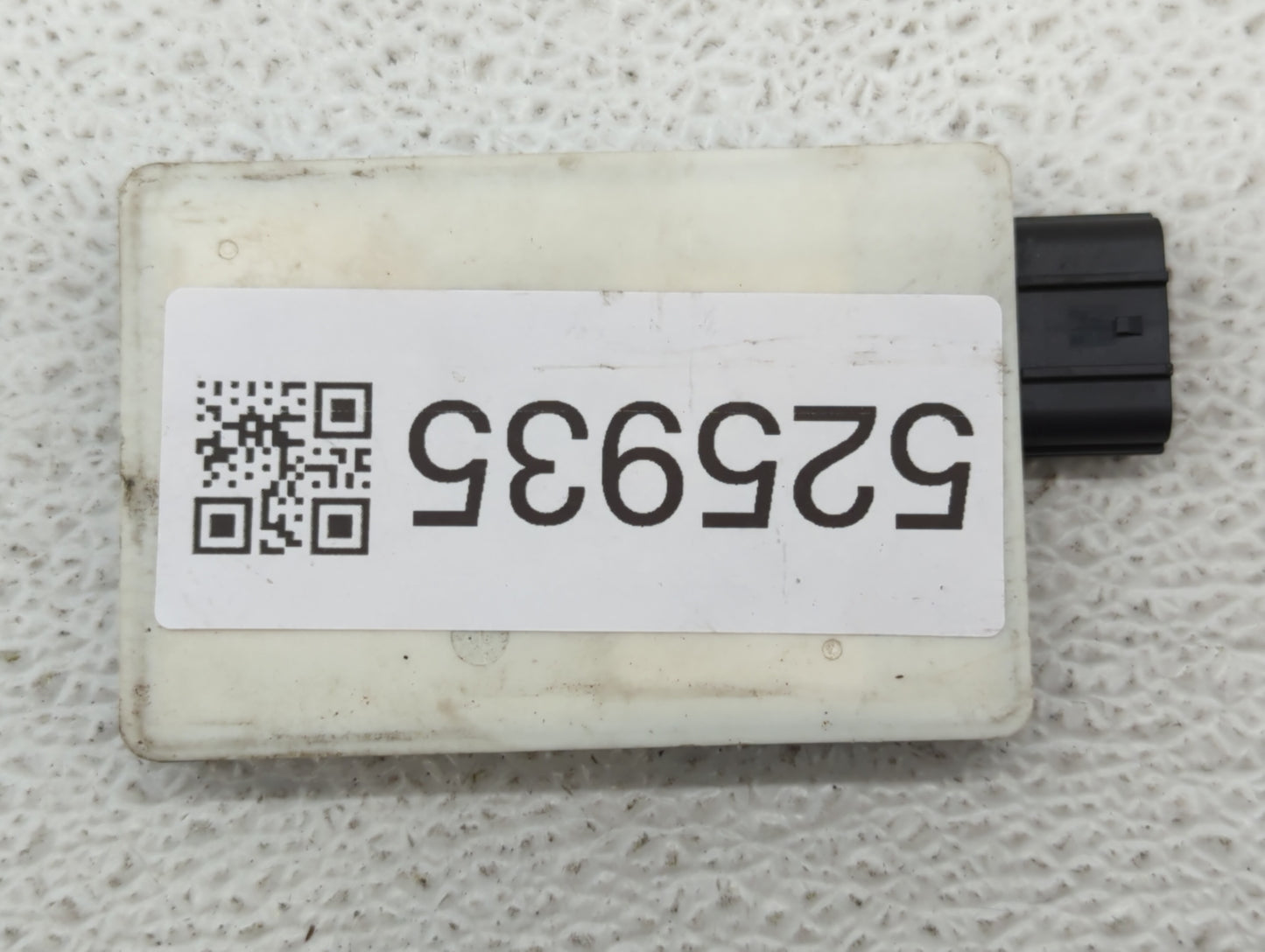 2019-2019 Jeep Cherokee Chassis Control Module Ccm Bcm Body Control - Oemusedautoparts1.com