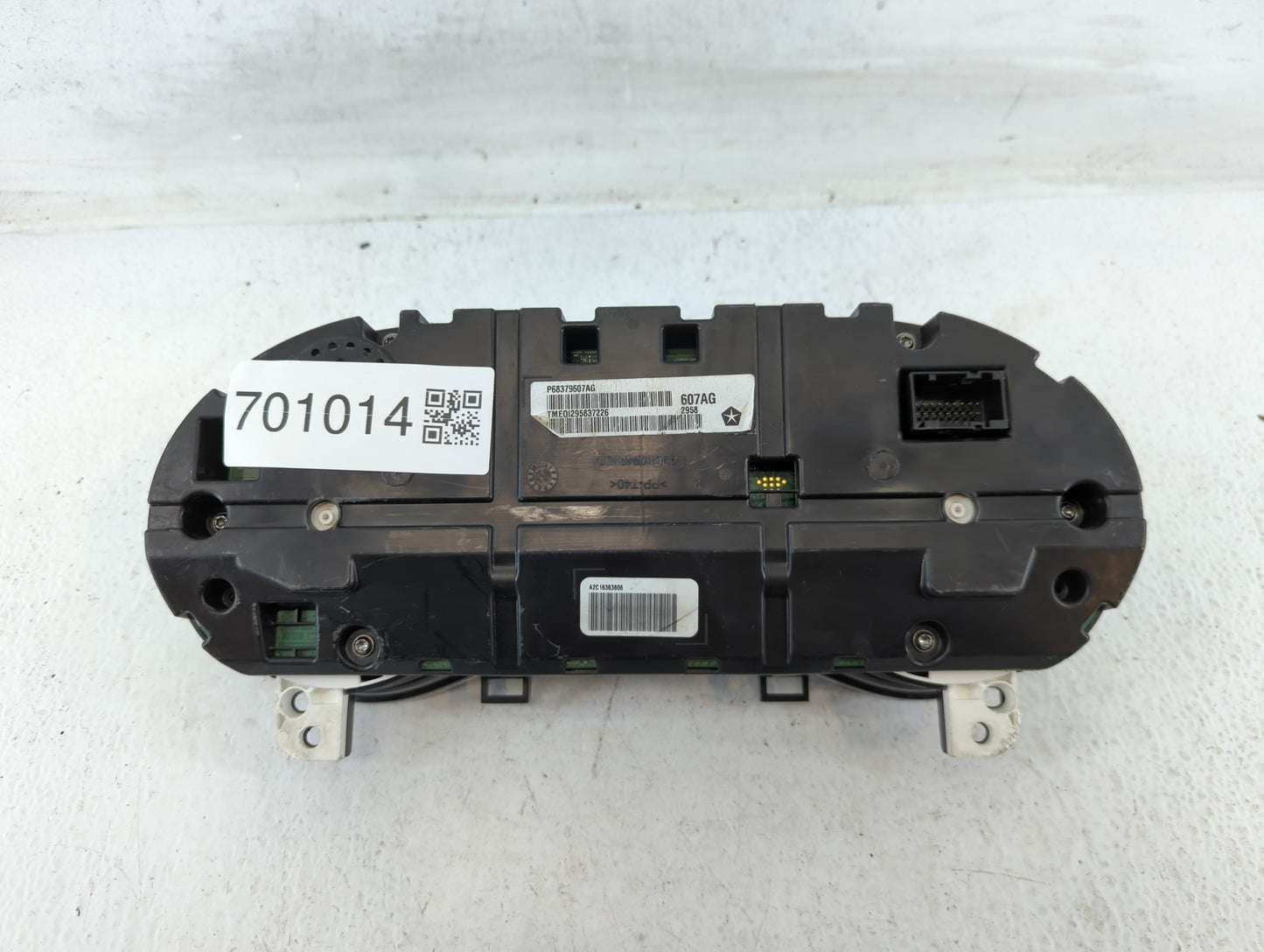 2019 Jeep Cherokee Instrument Cluster Speedometer Gauges P/N:P68379607AG P68379607AH Fits OEM Used Auto Parts - Oemusedautop