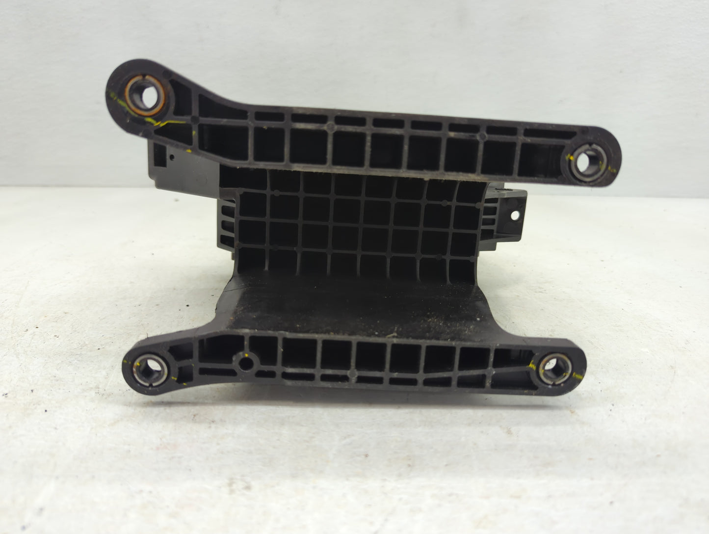 2019 Jeep Compass Floor Console Assembly Shifter - Oemusedautoparts1.com