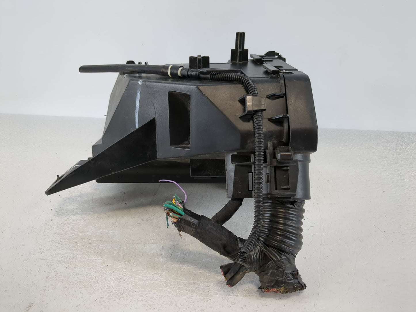 2019 Jeep Compass Fusebox Fuse Box Panel Relay Module P/N:52027004 Fits OEM Used Auto Parts - Oemusedautoparts1.com