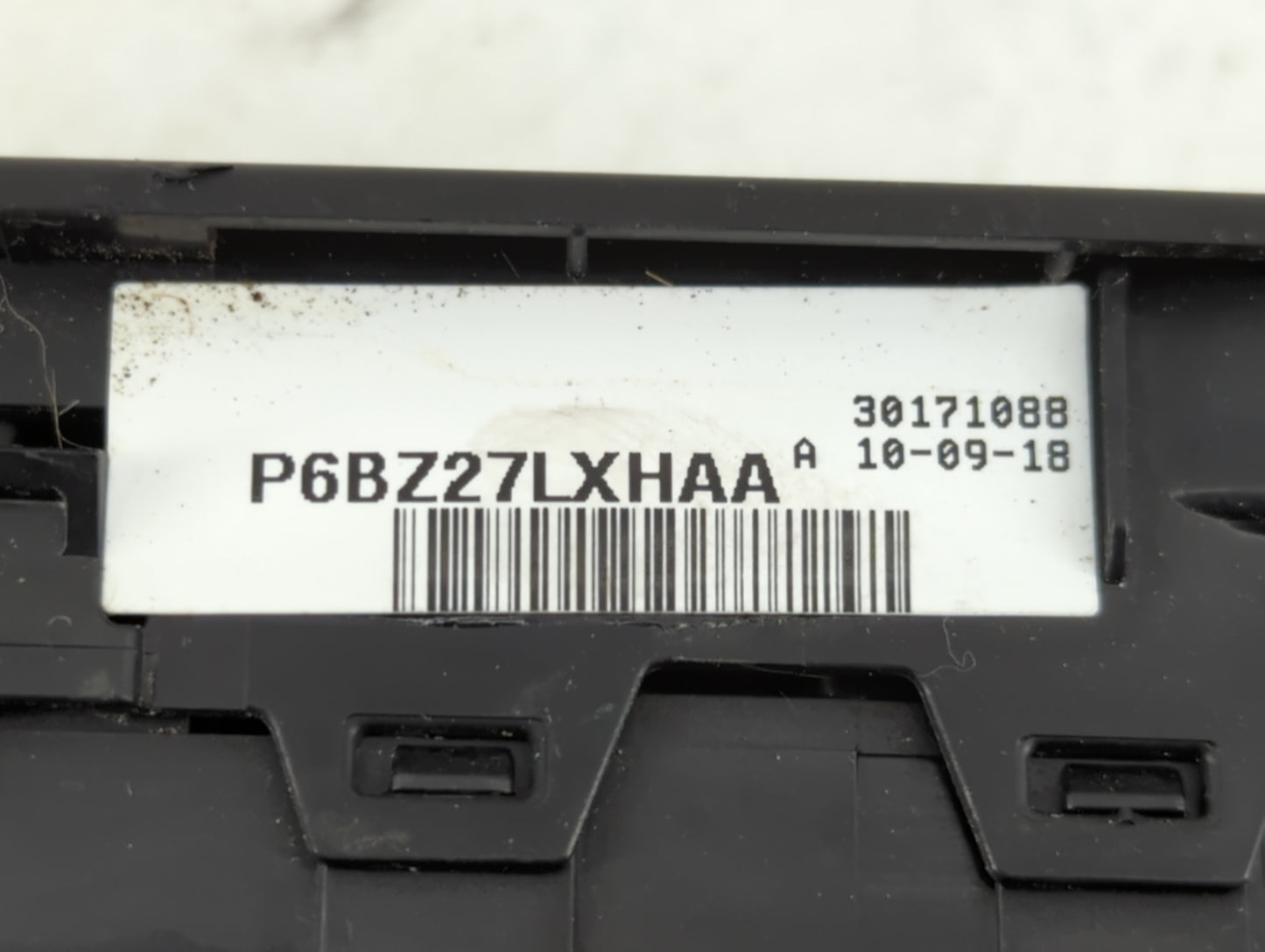 2019 Jeep Compass Master Power Window Switch Replacement Driver Side Left P/N:P6BZ27LXHAA Fits OEM Used Auto Parts - Oemused