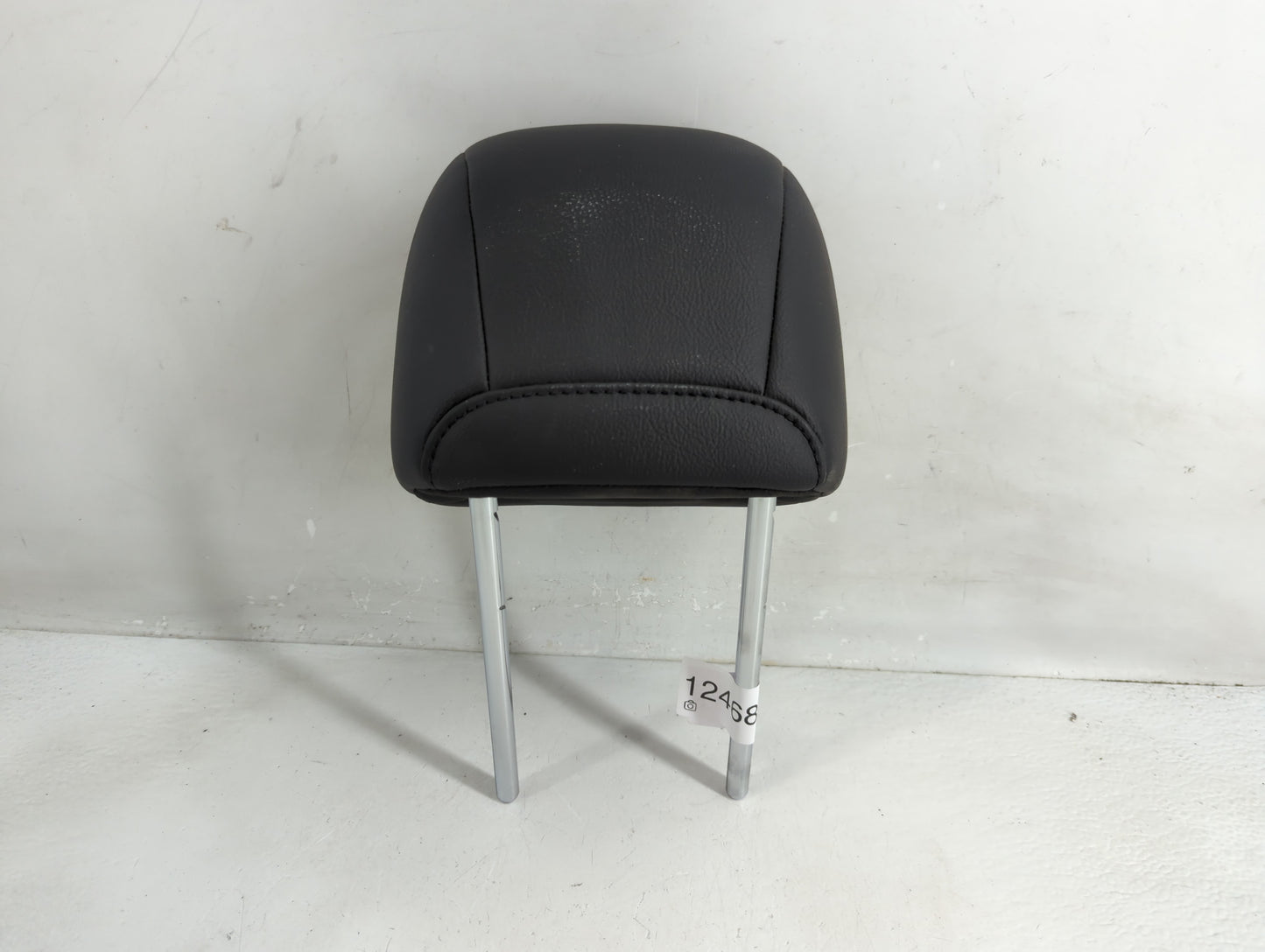 2019 Jeep Compass Headrest Head Rest Rear Seat Fits OEM Used Auto Parts - Oemusedautoparts1.com