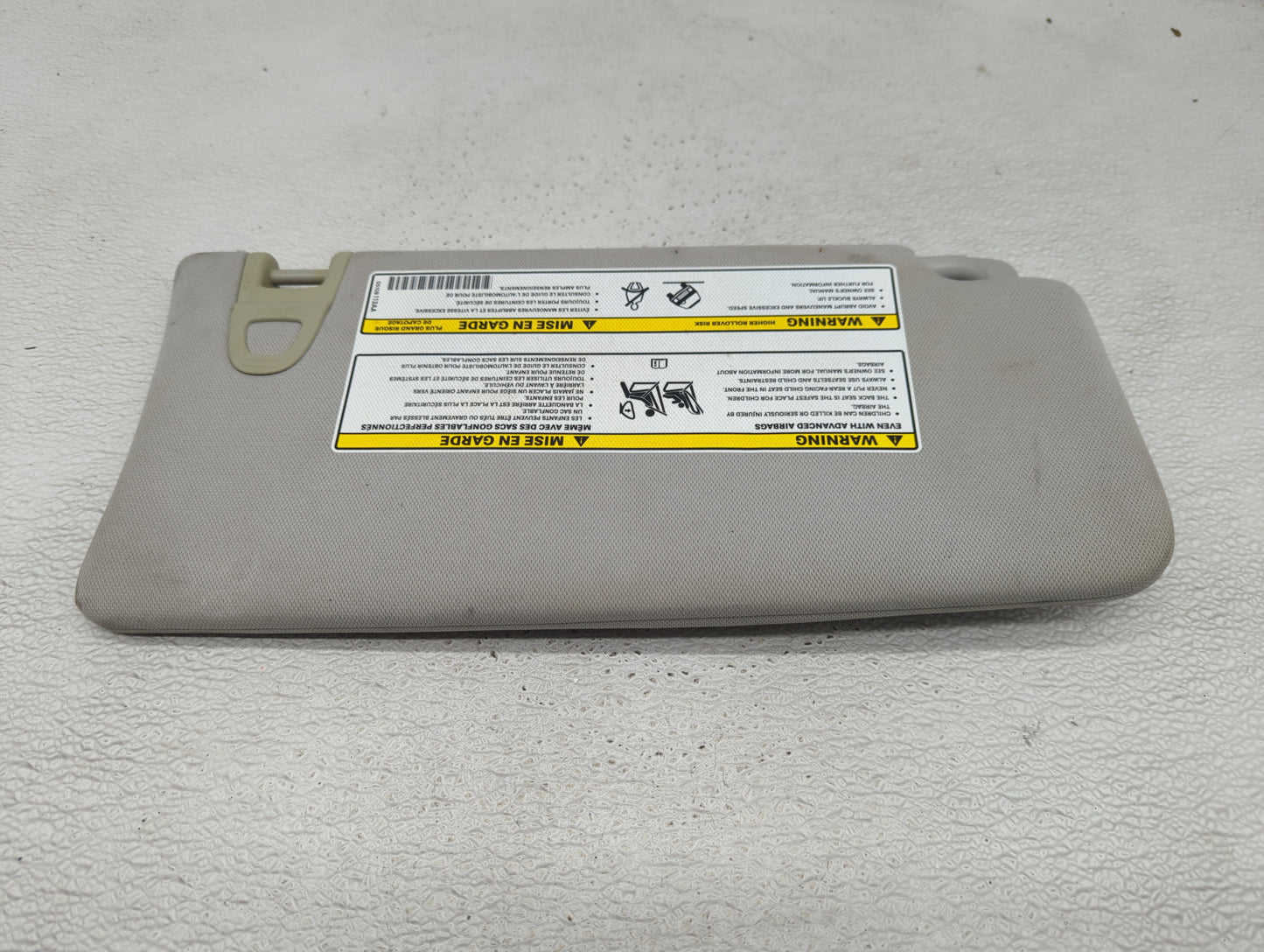 2019 Jeep Compass Sun Visor Shade Replacement Driver Left Mirror Fits OEM Used Auto Parts - Oemusedautoparts1.com