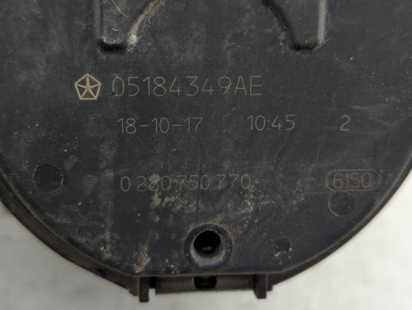 2011-2022 Jeep Grand Cherokee Throttle Body P/N:0280750770 05184349AE Fits OEM Used Auto Parts - Oemusedautoparts1.com