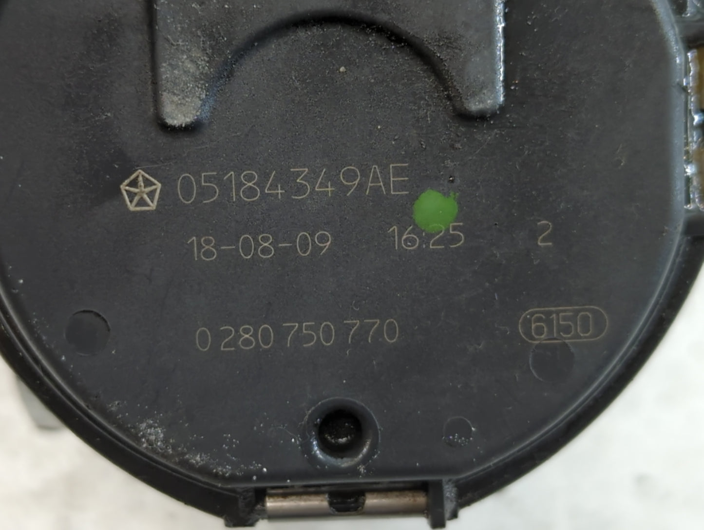 2011-2022 Jeep Grand Cherokee Throttle Body P/N:0 280 750 770 05184349AE Fits OEM Used Auto Parts - Oemusedautoparts1.com