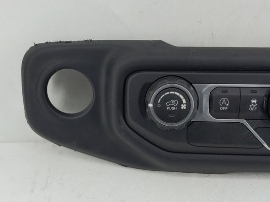 2019-2022 Jeep Wrangler Climate Control Module Temperature AC/Heater Replacement P/N:P6SZ05DX9AA Fits Fits 2019 2020 2021 2022 OEM Used Auto Parts
