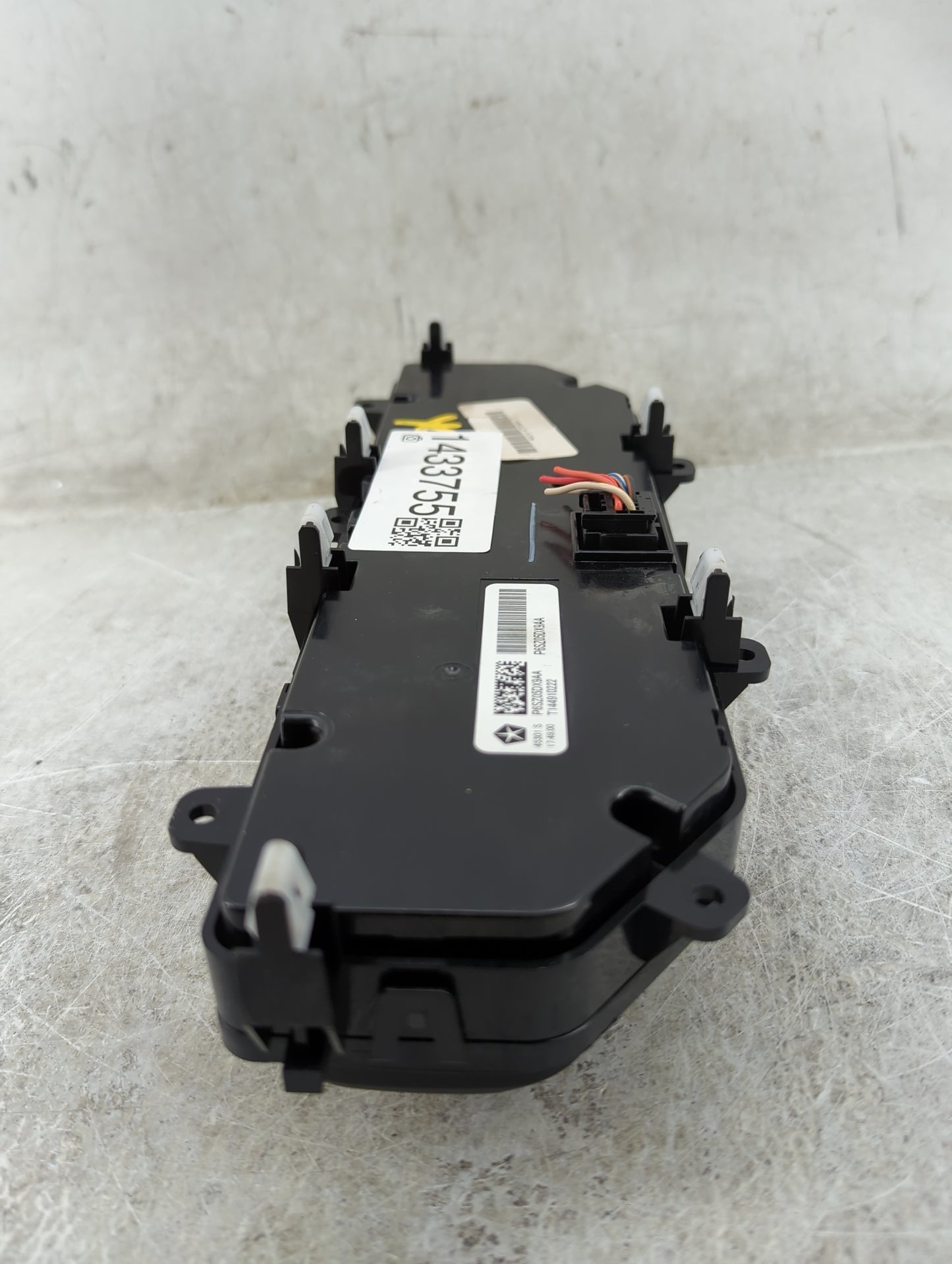 2019 Jeep Wrangler Climate Control Module Temperature AC/Heater Replacement P/N:P6SZ05DX9AA Fits OEM Used Auto Parts - Oemus