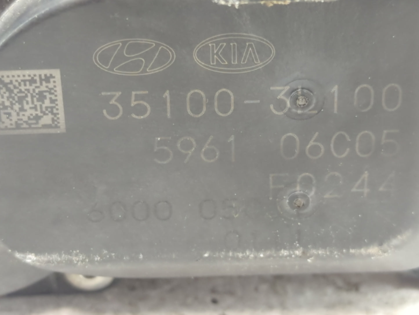 2017-2020 Kia Cadenza Throttle Body P/N:35100-3L100 35100-3B100 Fits Fits 2017 2018 2019 2020 2021 2022 OEM Used Auto Parts