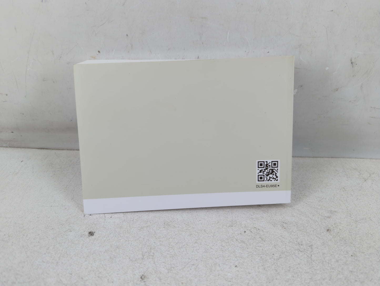 2019 Kia Forte Owners Manual Book Guide P/N:DLS4-EU95E OEM Used Auto Parts - Oemusedautoparts1.com