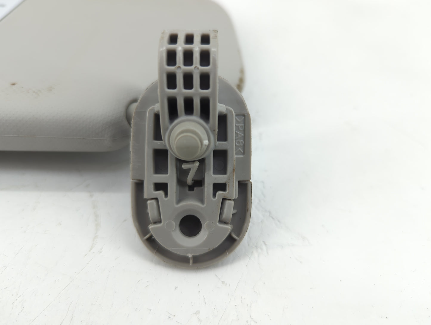 2019-2021 Kia Forte Sun Visor Shade Replacement Passenger Right Mirror Fits Fits 2019 2020 2021 OEM Used Auto Parts - Oemuse