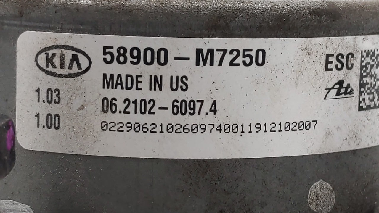 2019 Kia Forte ABS Pump Control Module Replacement P/N:58900-M7250 58900-M7260, 58900-M7200 Fits OEM Used Auto Parts - Oemus