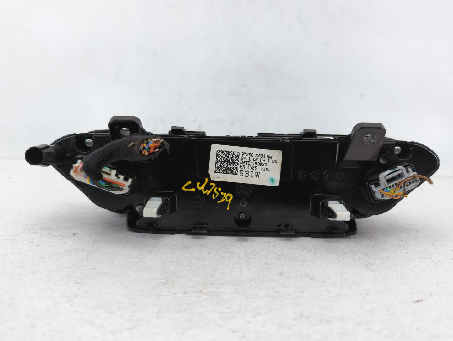 2019-2021 Kia Forte Climate Control Module Temperature AC/Heater Replacement P/N:97250-M6130GB Fits Fits 2019 2020 2021 OEM