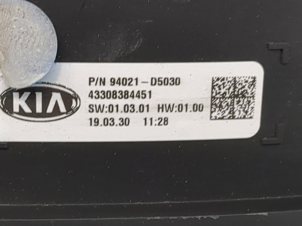 2019-2020 Kia Optima Instrument Cluster Speedometer Gauges P/N:94021-D5030 43308384451 Miles:88K Fits Fits 2019 2020 OEM Use