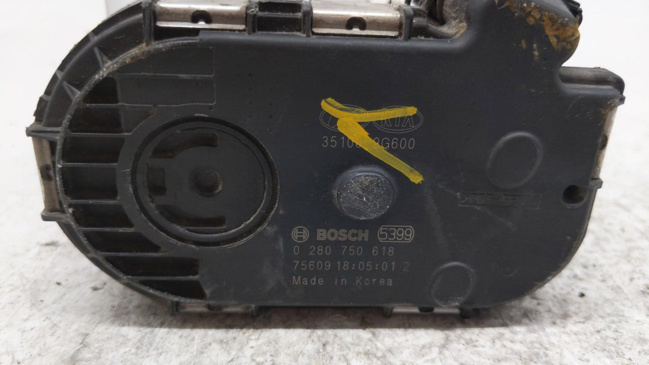 2016-2019 Kia Optima Throttle Body P/N:0 280 750 618 35100-2G600 Fits Fits 2015 2016 2017 2018 2019 OEM Used Auto Parts - Oe