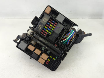 2016-2019 Kia Optima Fusebox Fuse Box Panel Relay Module P/N:91950-D5841 Fits Fits 2016 2017 2018 2019 OEM Used Auto Parts