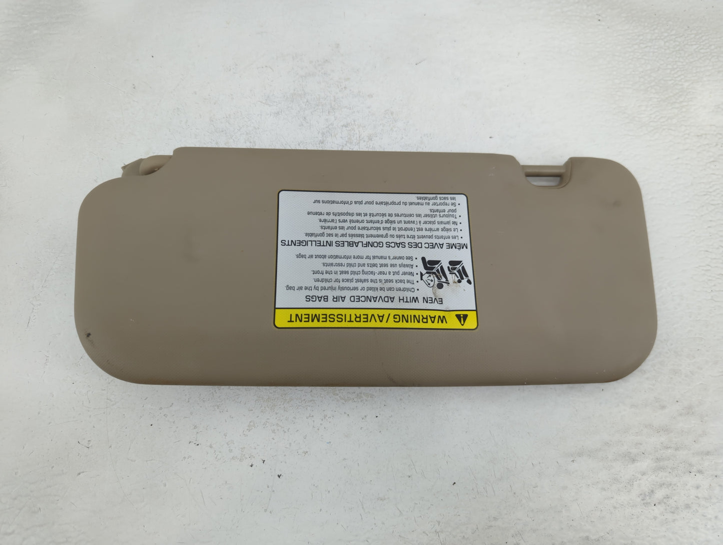 2018-2020 Kia Rio Sun Visor Shade Replacement Passenger Right Mirror Fits Fits 2018 2019 2020 2021 2022 OEM Used Auto Parts