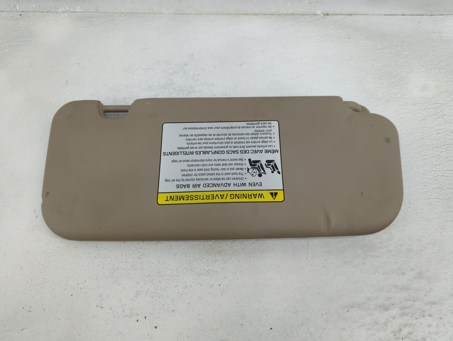 2018-2020 Kia Rio Sun Visor Shade Replacement Driver Left Mirror Fits Fits 2018 2019 2020 2021 2022 OEM Used Auto Parts - Oe