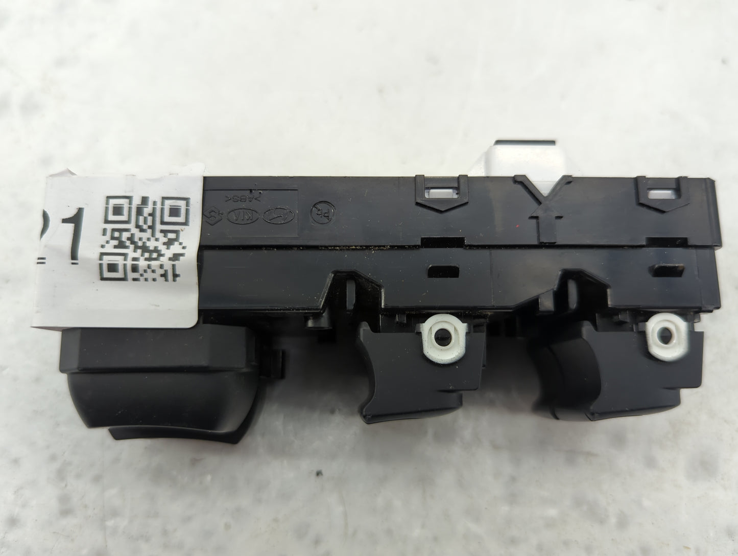 2018-2020 Kia Rio Master Power Window Switch Replacement Driver Side Left P/N:93570-H9150 4E2493-1000 Fits Fits 2018 2019 20