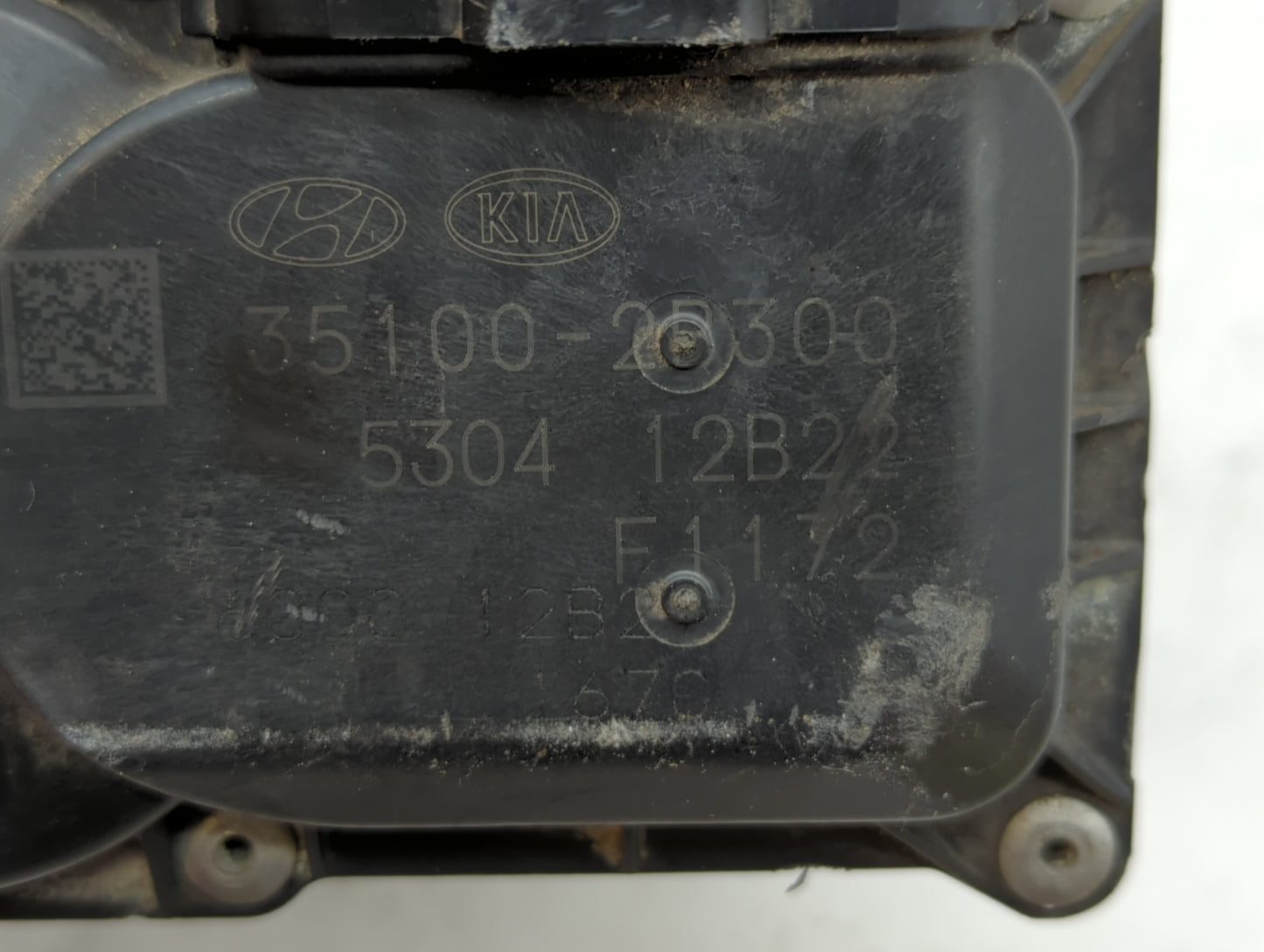 2012-2019 Kia Rio Throttle Body P/N:35100-2B300 Fits Fits 2012 2013 2014 2015 2016 2017 2018 2019 OEM Used Auto Parts - Oemu