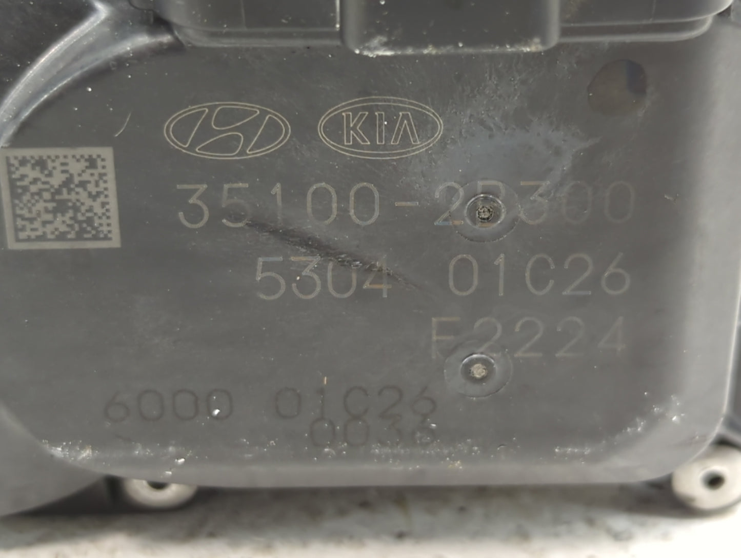 2012-2019 Kia Rio Throttle Body P/N:35100-2B300 Fits Fits 2012 2013 2014 2015 2016 2017 2018 2019 OEM Used Auto Parts - Oemu