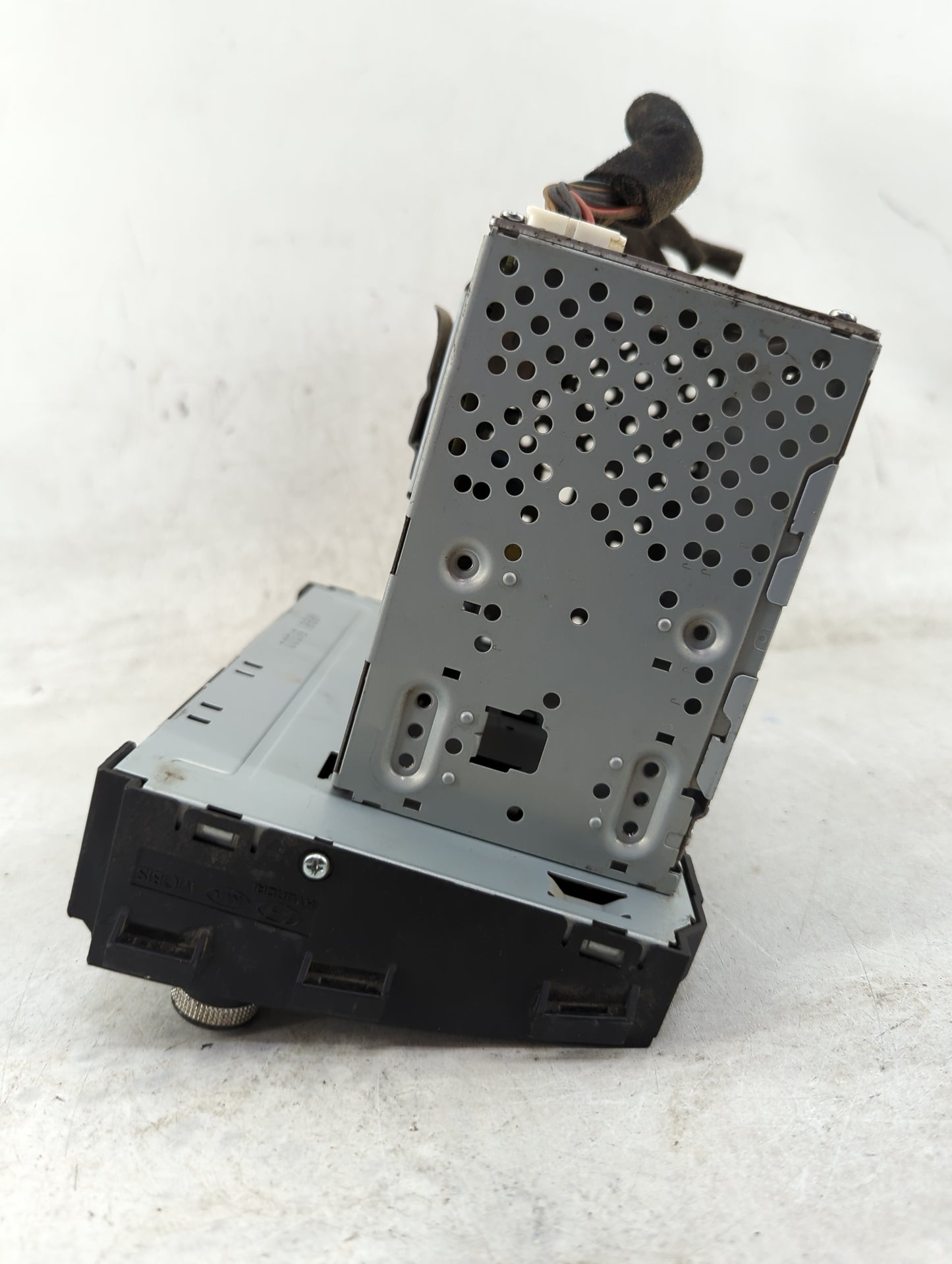 2017-2020 Kia Sedona Radio AM FM Cd Player Receiver Replacement P/N:96160A9AJ0WAC ADB10A9AN Fits Fits 2017 2018 2019 2020 OE
