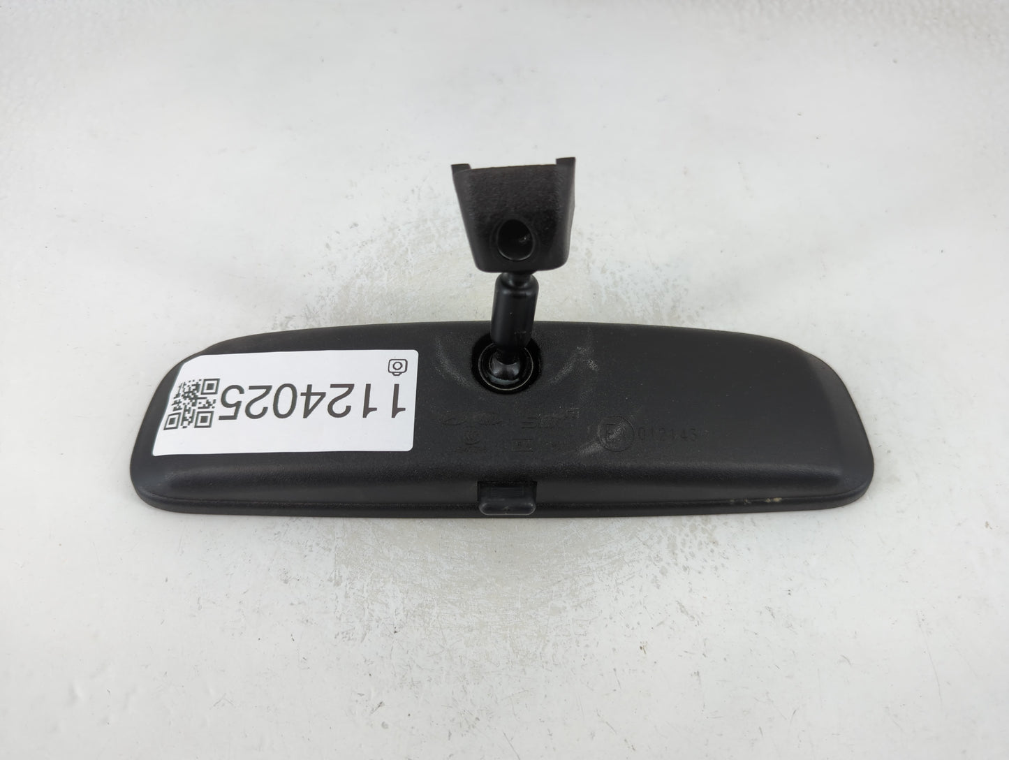 2016-2020 Kia Sorento Interior Rear View Mirror Replacement OEM P/N:E4012143 Fits OEM Used Auto Parts - Oemusedautoparts1.co