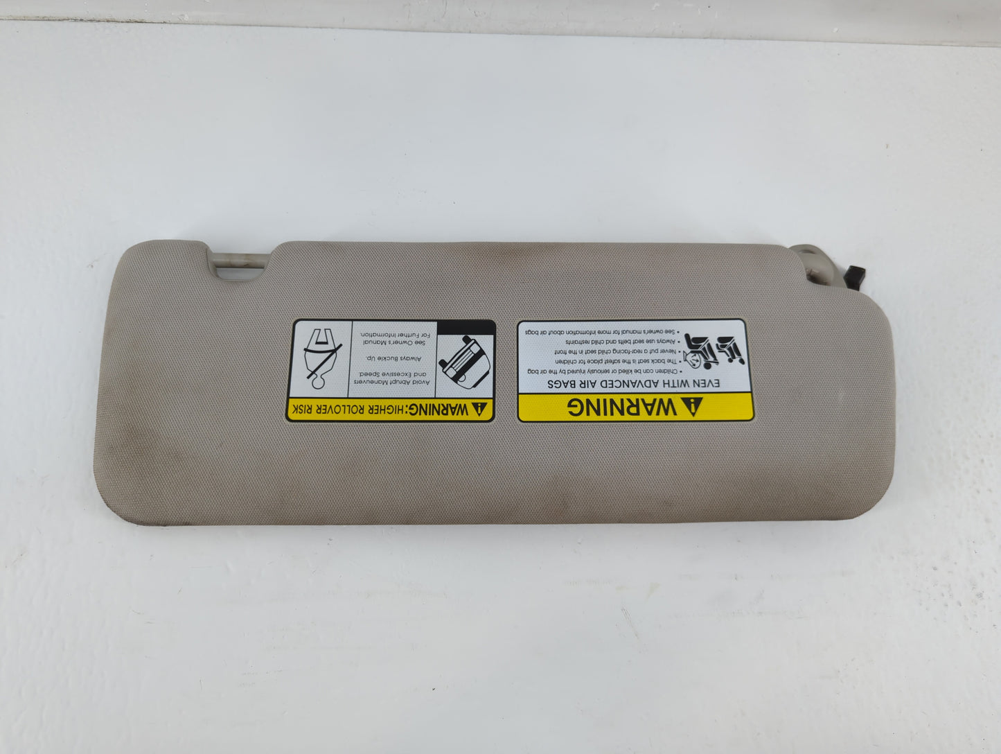 2016-2020 Kia Sorento Sun Visor Shade Replacement Passenger Right Mirror Fits Fits 2016 2017 2018 2019 2020 OEM Used Auto Pa