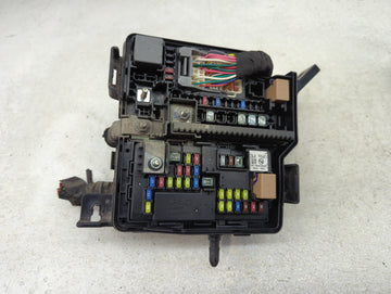 2019-2020 Kia Sorento Fusebox Fuse Box Panel Relay Module P/N:91941-C6220 Fits Fits 2019 2020 OEM Used Auto Parts