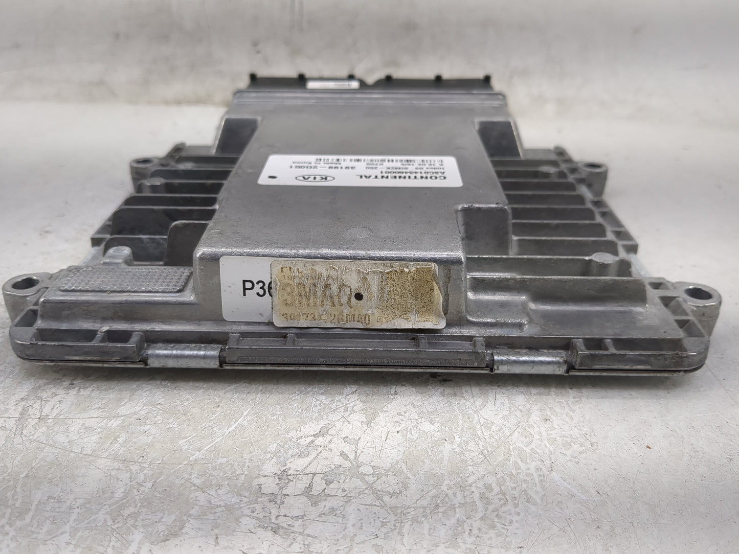 2019-2020 Kia Sorento PCM Engine Control Computer ECU ECM PCU OEM P/N:39199-2G051 Fits Fits 2019 2020 OEM Used Auto Parts -