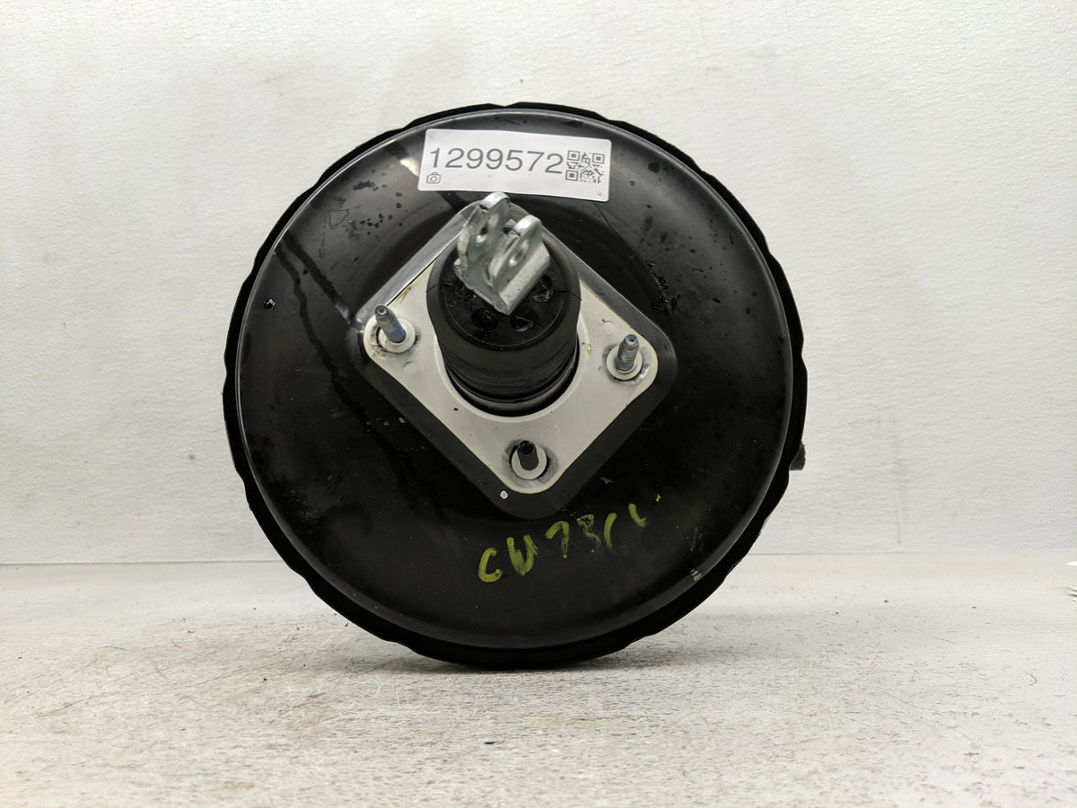 2017-2019 Kia Soul Power Brake Booster Oem 1299572 - Oemusedautoparts1.com