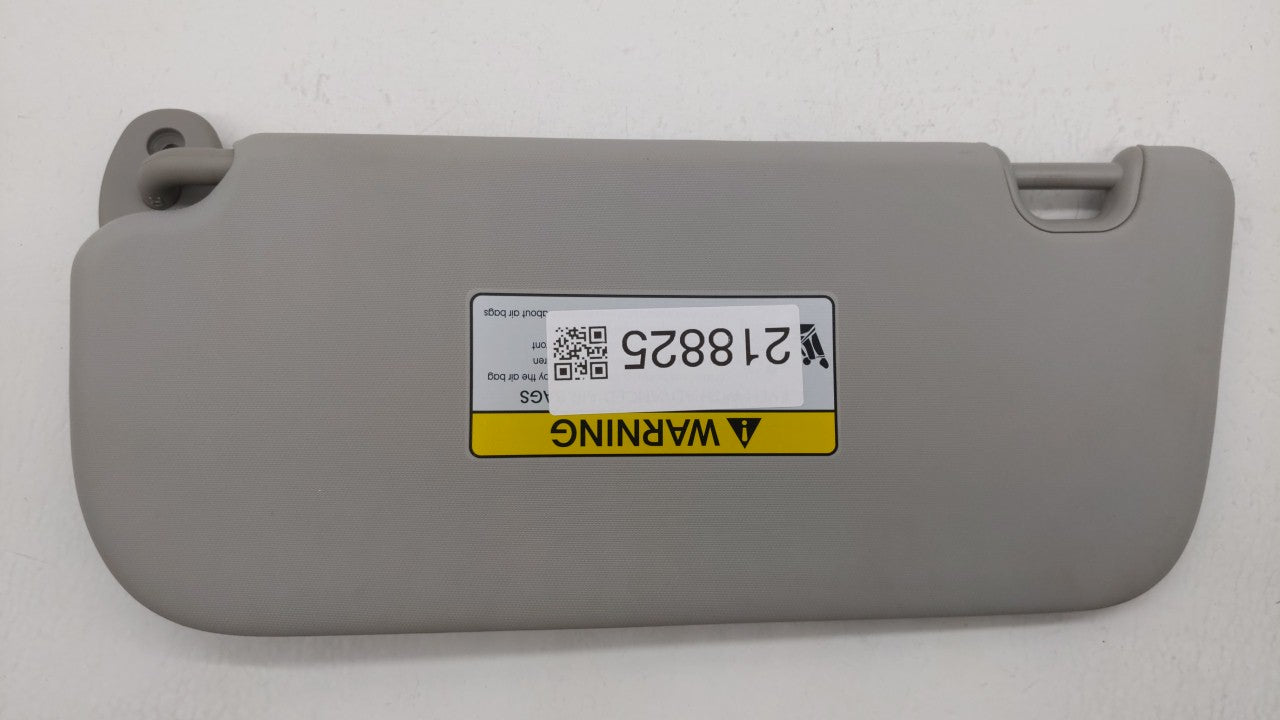 2014-2019 Kia Soul Sun Visor Shade Replacement Passenger Right Mirror Fits Fits 2014 2015 2016 2017 2018 2019 OEM Used Auto