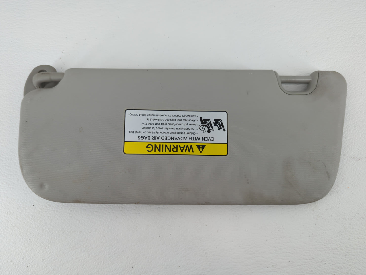 2015-2019 Kia Soul Sun Visor Shade Replacement Passenger Right Mirror Fits Fits 2015 2016 2017 2018 2019 OEM Used Auto Parts
