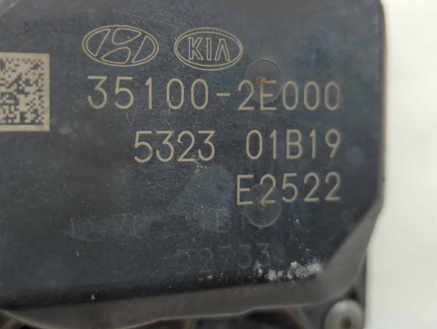 2014-2019 Kia Soul Throttle Body P/N:35100-2E000 Fits Fits 2011 2012 2013 2014 2015 2016 2017 2018 2019 2020 2021 OEM Used A