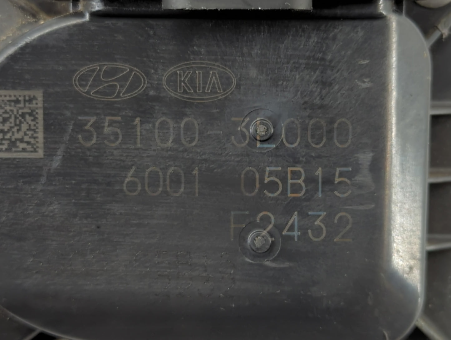 2018-2020 Kia Stinger Throttle Body P/N:35100-3L000 Fits Fits 2017 2018 2019 2020 2021 OEM Used Auto Parts - Oemusedautopart