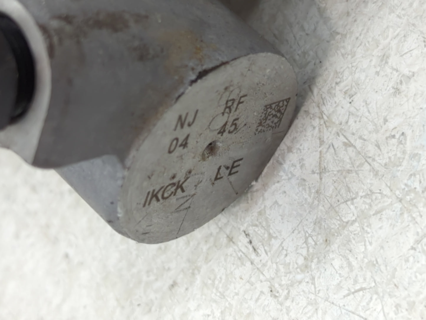 2018-2020 Kia Stinger Brake Master Cylinder - Oemusedautoparts1.com