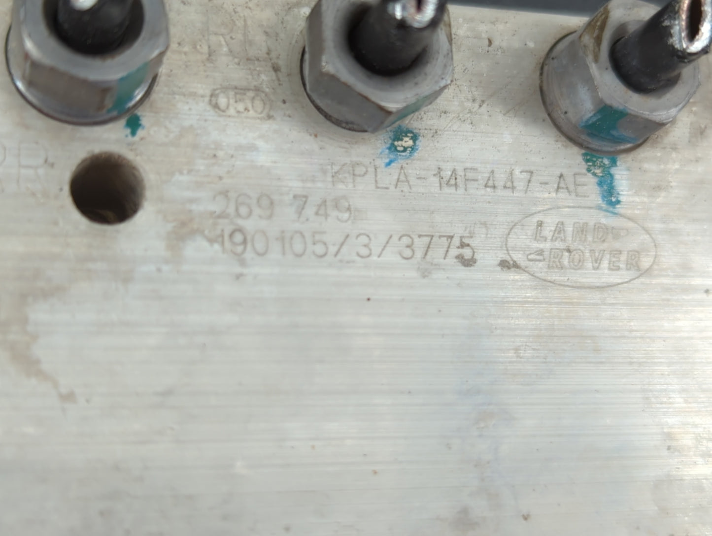 2019 Land Rover Discovery ABS Pump Control Module Replacement P/N:7PLA-14447-AE Fits OEM Used Auto Parts - Oemusedautoparts1