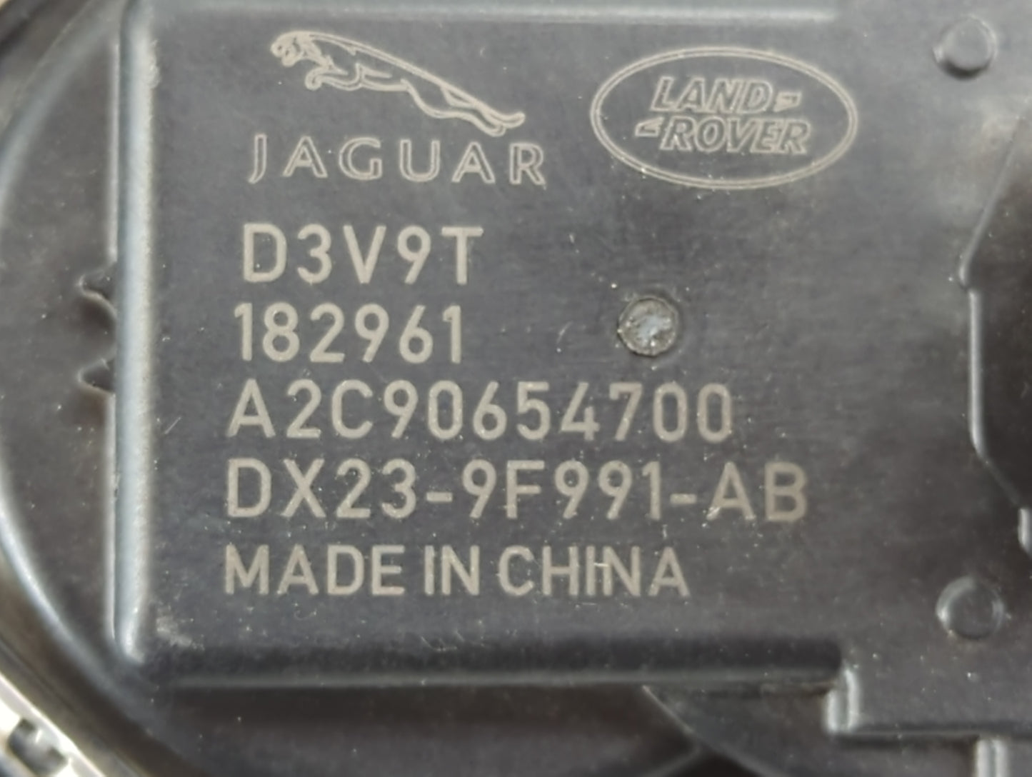 2019 Land Rover Land Rover Throttle Body P/N:DX23-9F991-AB D3V9T 182961, A2C90654700 Fits Fits 2013 2014 2015 2016 2017 2018