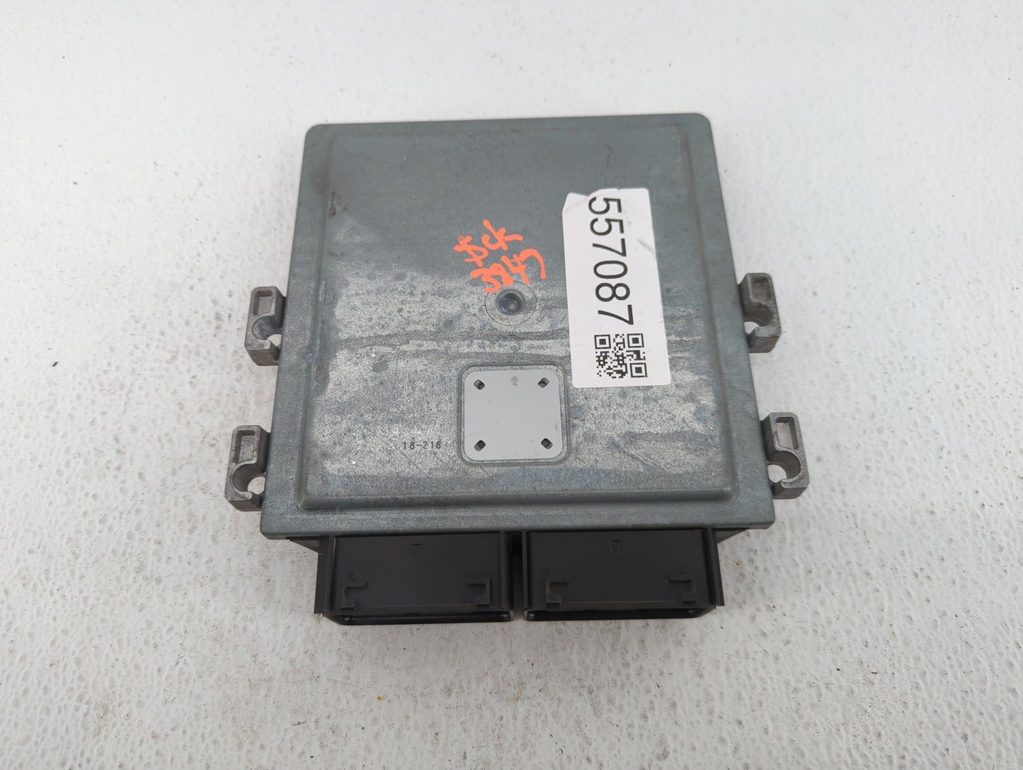 2019 Lincoln Continental PCM Engine Control Computer ECU ECM PCU OEM P/N:HD9A-12A650-UA Fits Fits 2015 2016 2017 2018 OEM Us