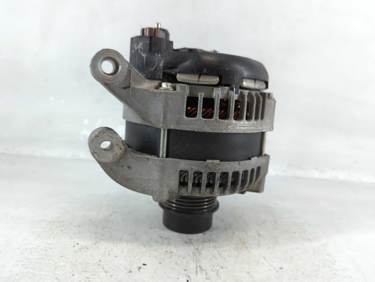 2015-2019 Lincoln Mkc Alternator Replacement Generator Charging Assembly Engine OEM P/N:MX104211-0780 G2BT-10300-BA Fits OEM