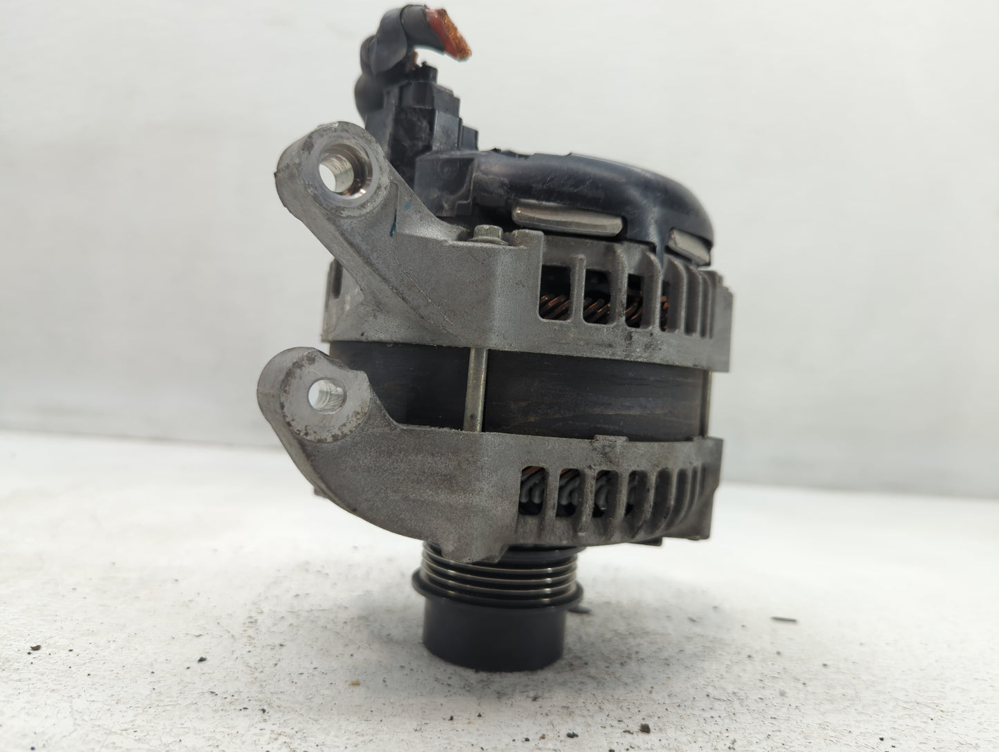 2015-2019 Lincoln Mkc Alternator Replacement Generator Charging Assembly Engine OEM P/N:MX104211-0780 G2GT-10300-BA Fits OEM