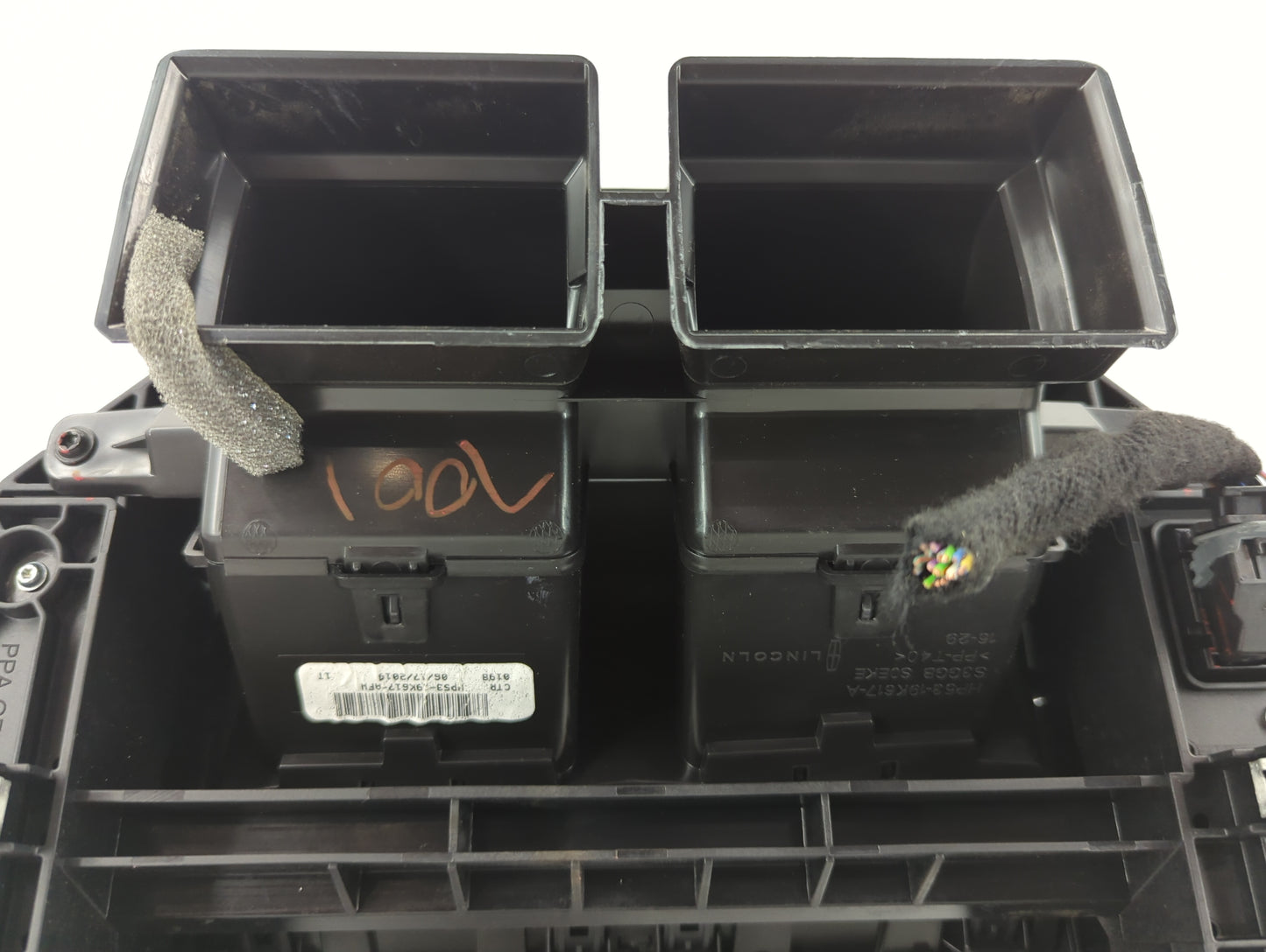 2019 Lincoln Mkz Radio AM FM Cd Player Receiver Replacement P/N:KP5T-18D699-KB HP5T-19K617-A Fits OEM Used Auto Parts - Oemu