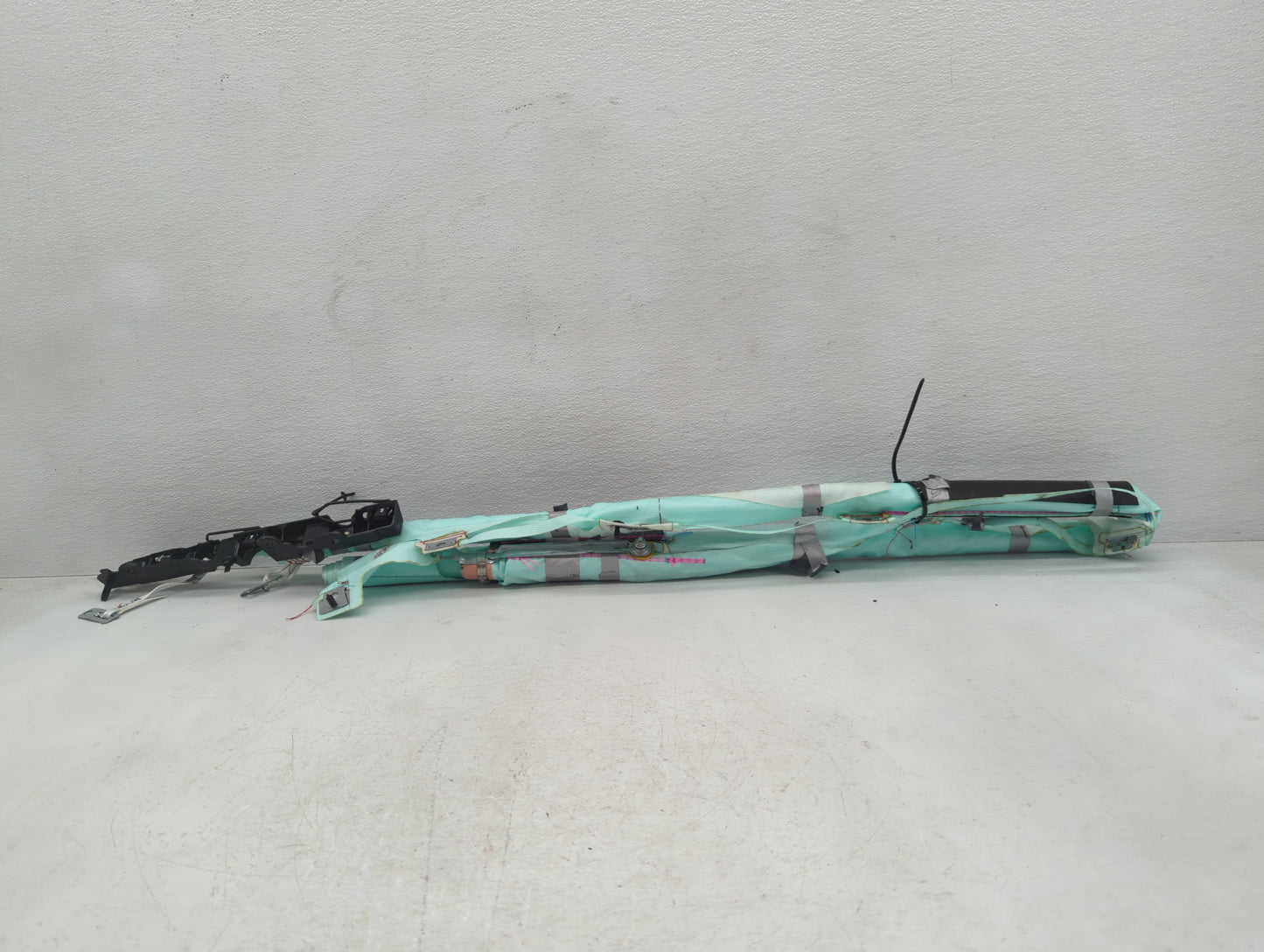 2019-2020 Lincoln Nautilus Passenger Curtain Air Bag Oem - Oemusedautoparts1.com