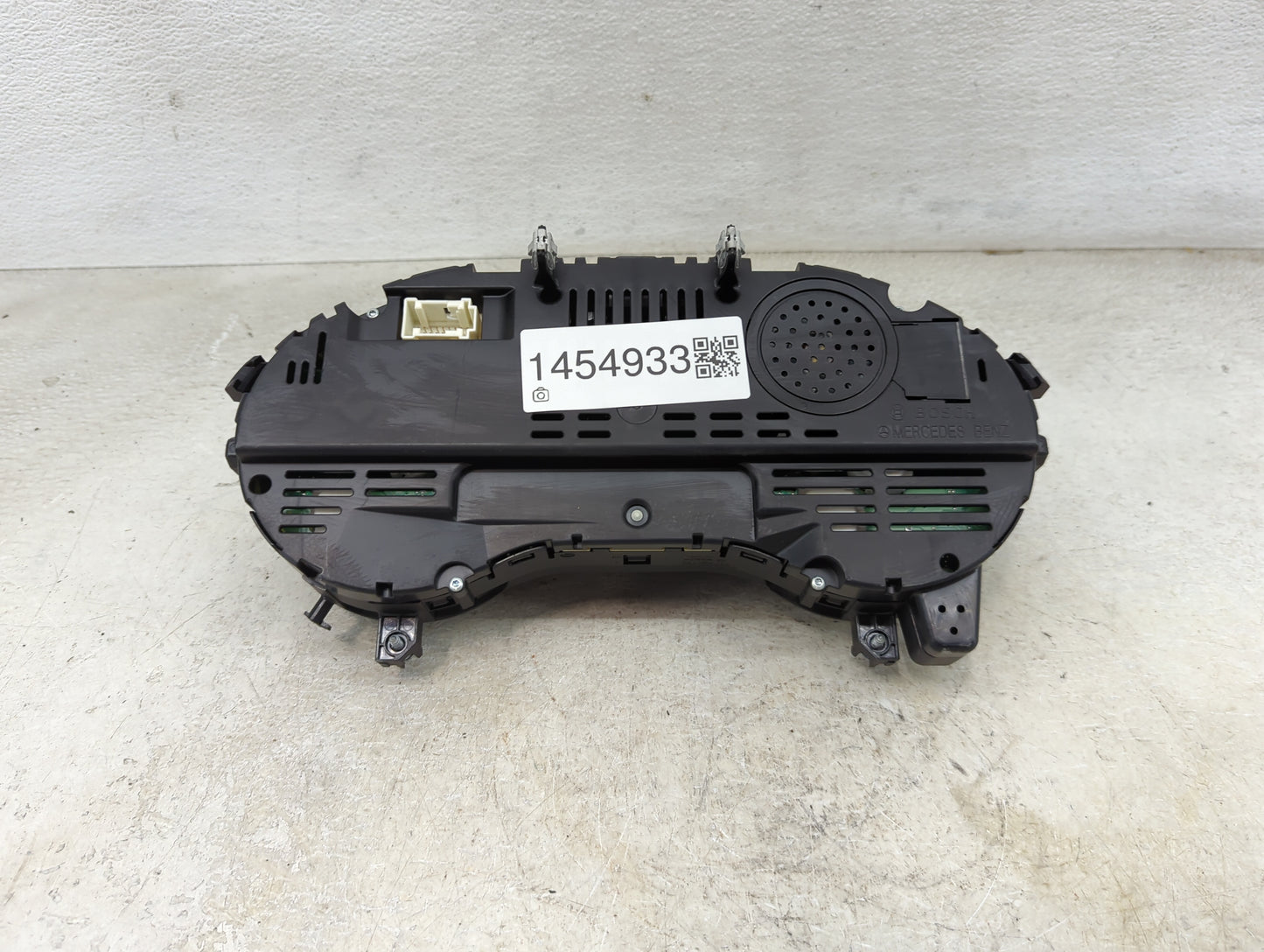 2019 Mercedes-Benz Gla250 Instrument Cluster Speedometer Gauges P/N:0 263 698 338 A156 900 48 04 Miles: Fits OEM Used Auto P