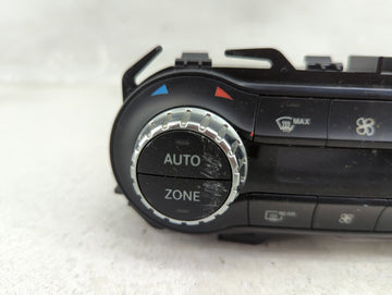 2015-2020 Mercedes-Benz Gla250 Climate Control Module Temperature AC/Heater Replacement P/N:A246 901 34 06 A246 900 39 16 Fits OEM Used Auto Parts