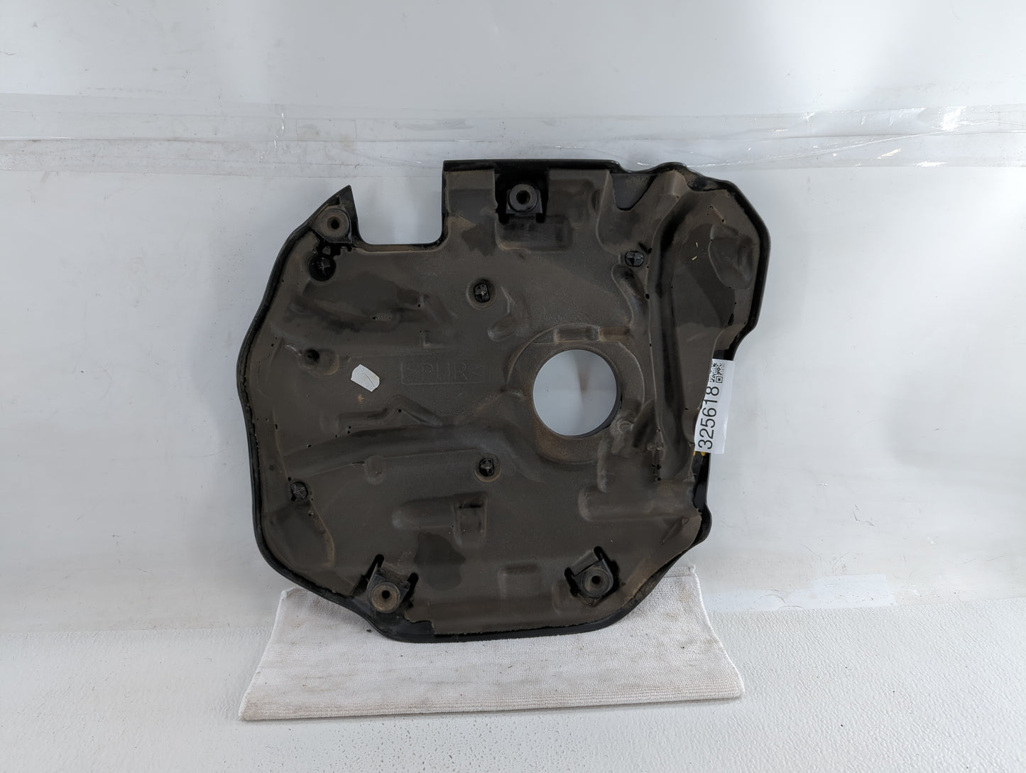 2019 Mini Cooper Engine Cover - Oemusedautoparts1.com
