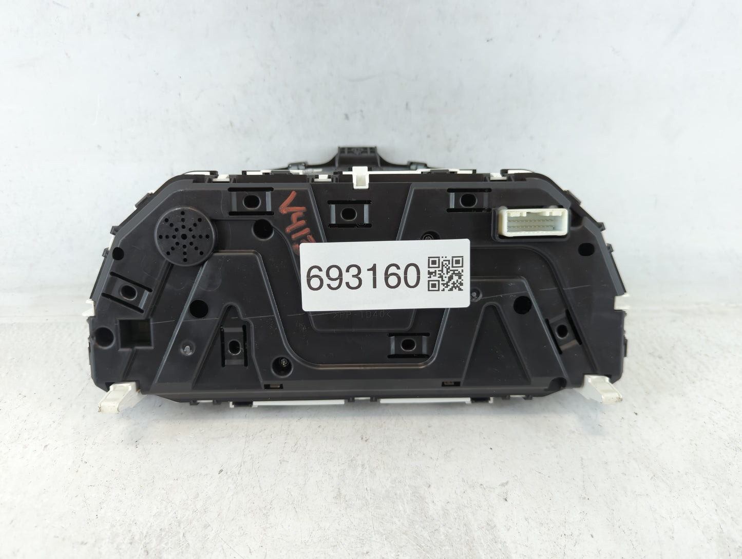 2019 Mitsubishi Eclipse Cross Instrument Cluster Speedometer Gauges P/N:A2C99362601 Fits OEM Used Auto Parts - Oemusedautopa