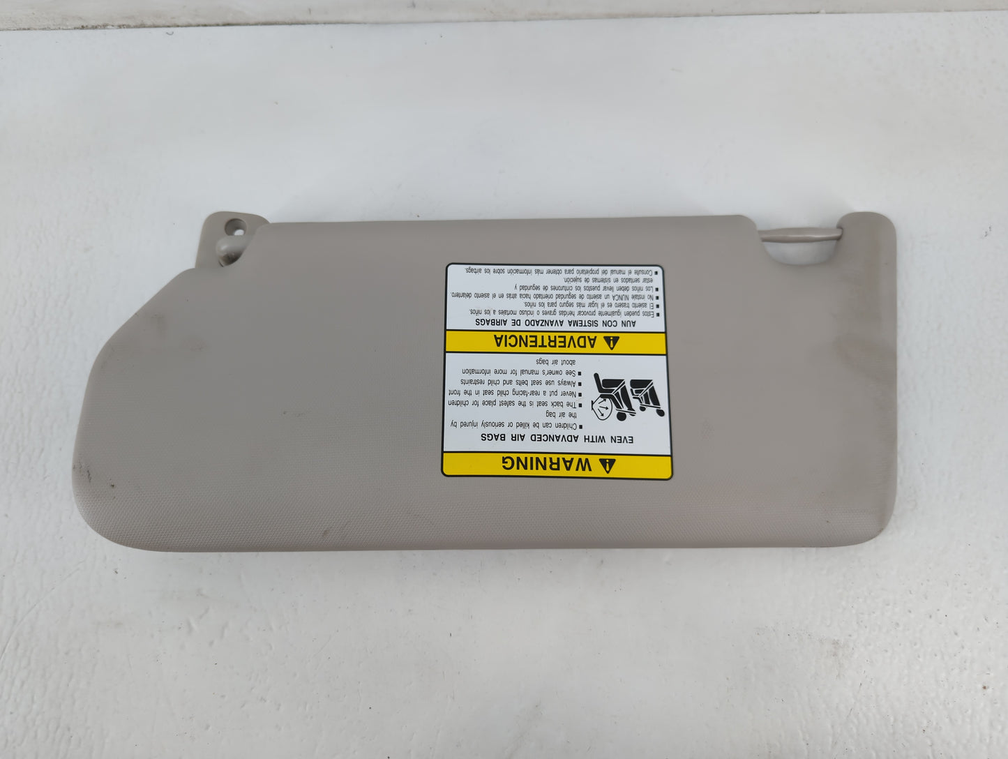 2018 Mitsubishi Eclipse Cross Sun Visor Shade Replacement Passenger Right Mirror Fits OEM Used Auto Parts - Oemusedautoparts