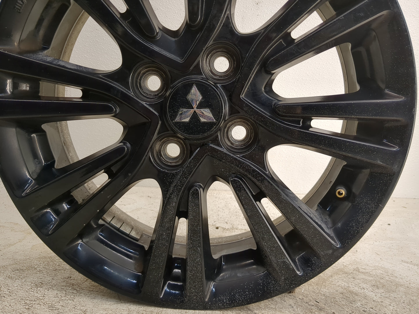 2017-2020 Mitsubishi Mirage Oem Wheel Rim - Oemusedautoparts1.com