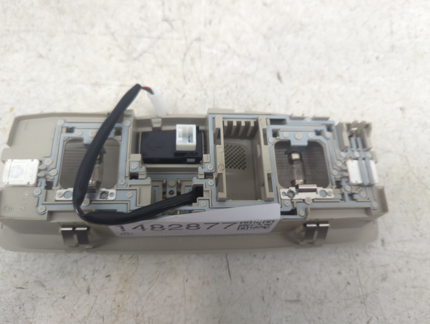 2019 Mitsubishi Outlander Overhead Roof Console Tan - Oemusedautoparts1.com